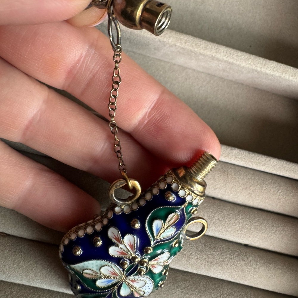 Beautiful Sterling silver enamel oil and perfume decanter - Picture 7 of 13